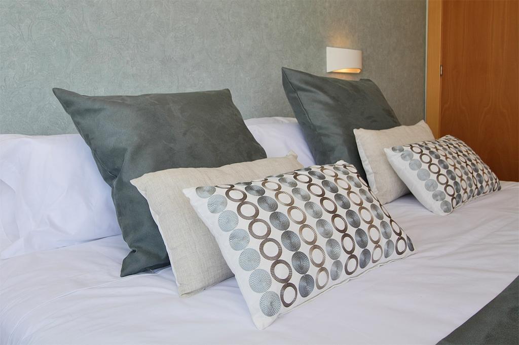 Apartamentos Malagueta Urban Beach Málaga Kültér fotó